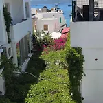 The Cranberries Hostel Bodrum