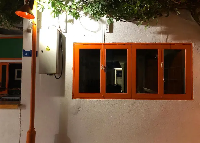 Hostal The Cranberries *