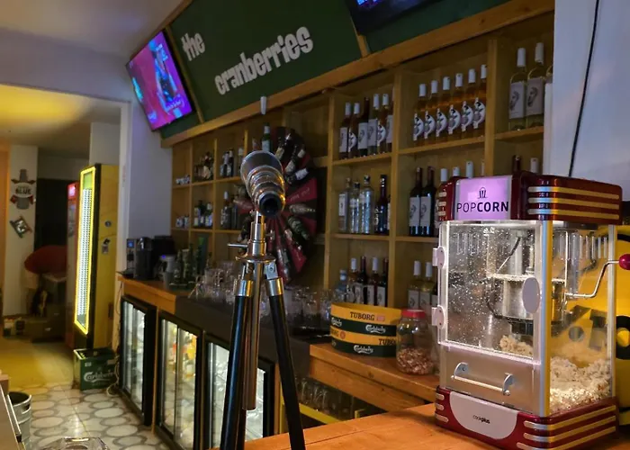 The Cranberries Hostal