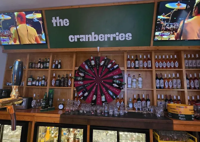The Cranberries Hostal